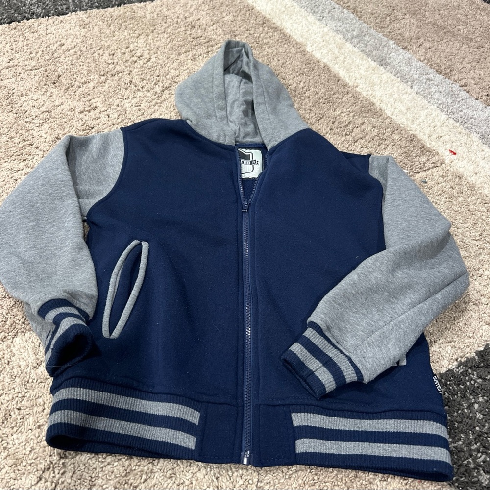 Dusted boys jacket size large